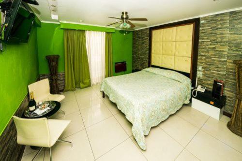 Hotel Guayaquil ซานติอาโก ภายนอก รูปภาพ